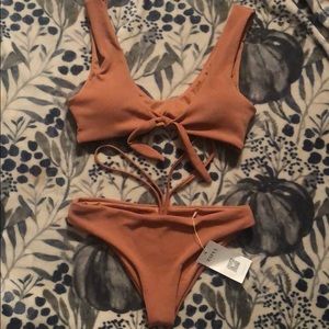 Zaful bikini top (size small but is big!)